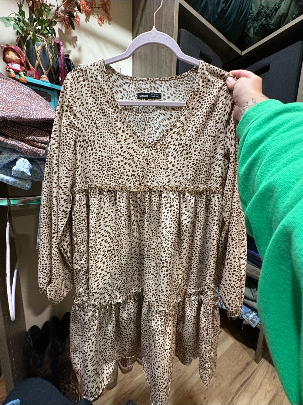 Shein Beige Animal Print Tiered V-Neck Tunic